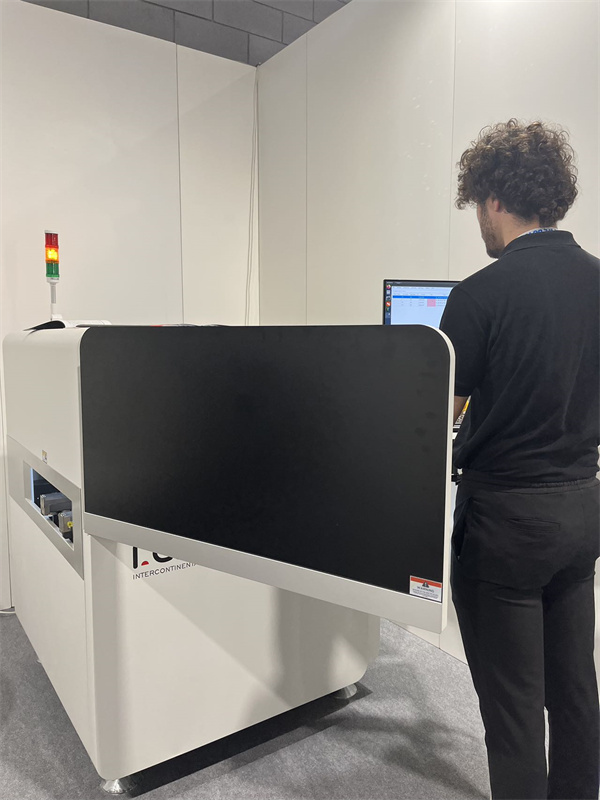 ICT:n AOI-tarkastuskone Focus On PCB -näyttelyssä Italiassa (4)