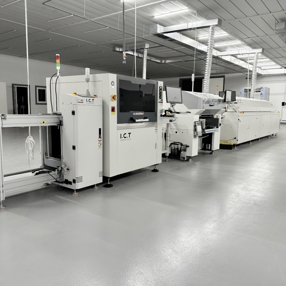 ICT | SMT Line -standardin automaattinen juotospastan stensiilispray-tulostuskone