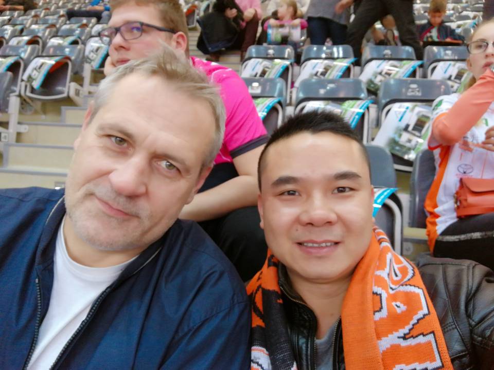 led kokoonpanolinjan kone