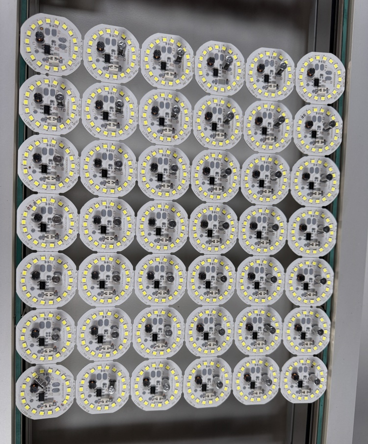 LED -kokeilutuotanto