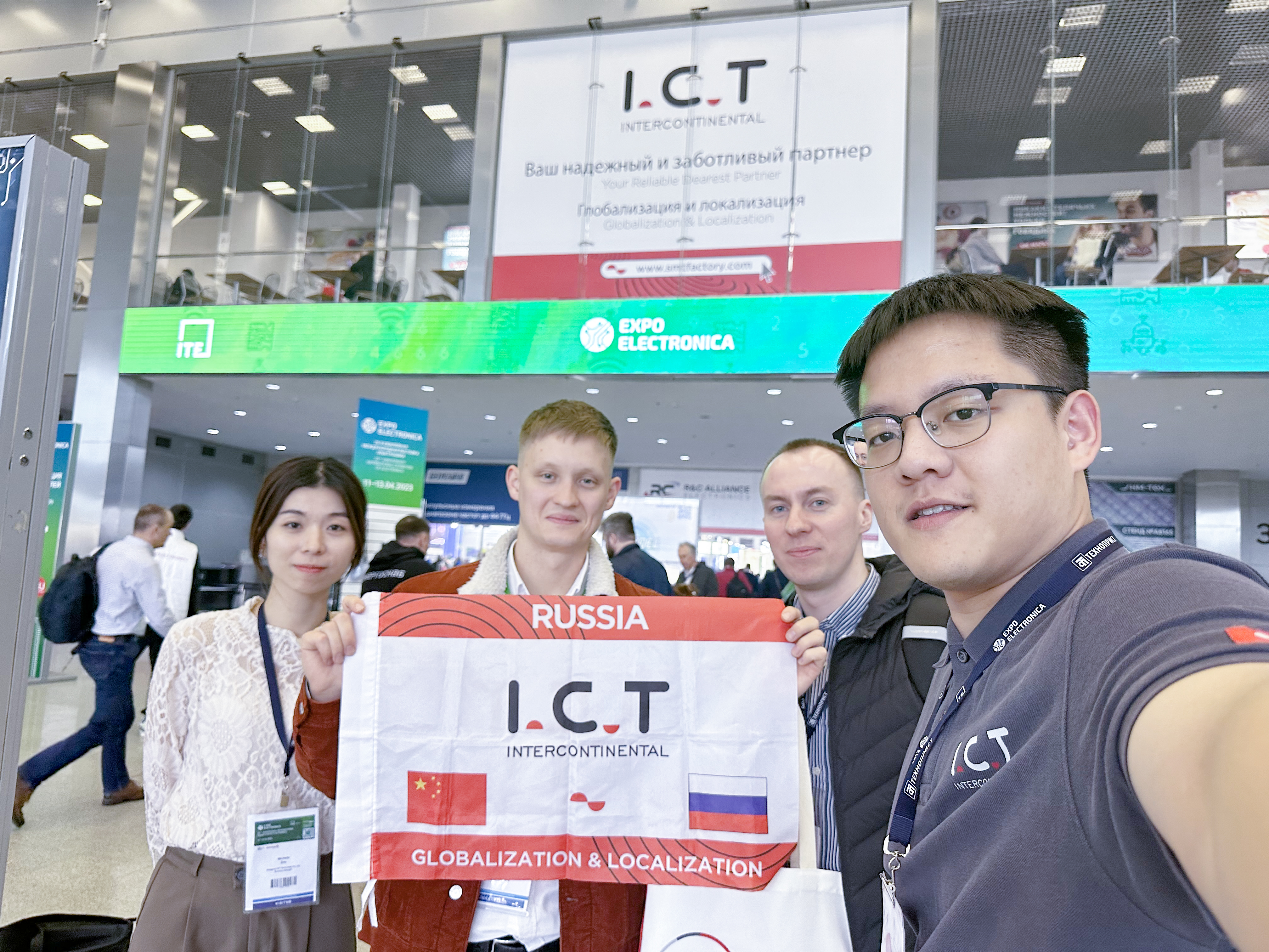ICT ExpoElectronica-näyttelyssä Moskovassa (3)