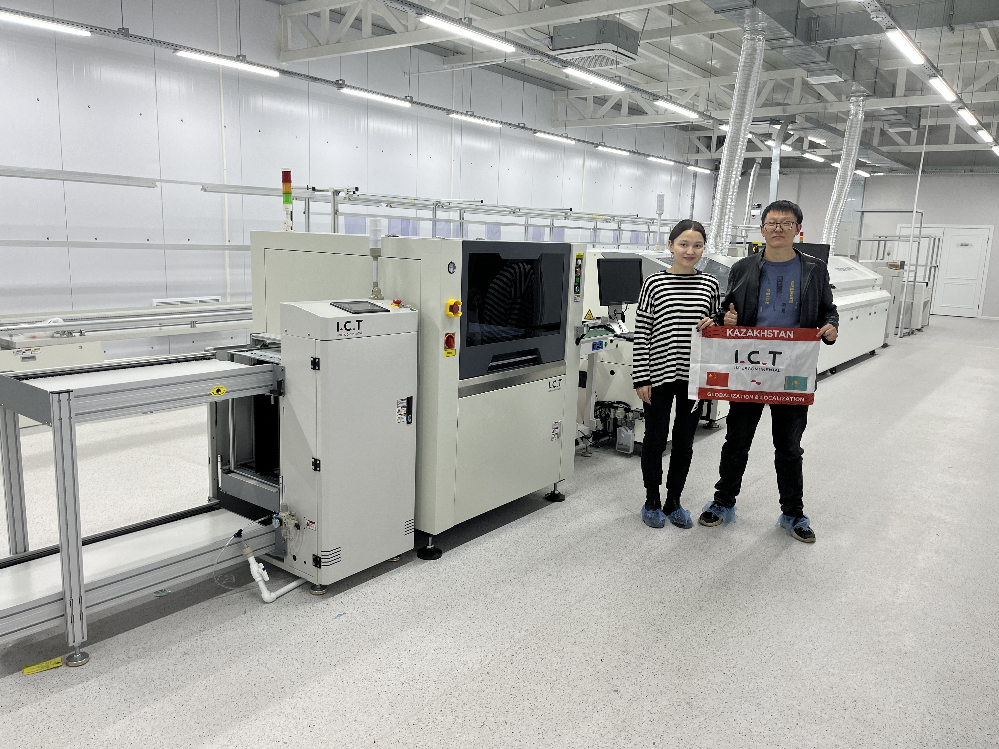 JUKI SMT -tuotantolinja