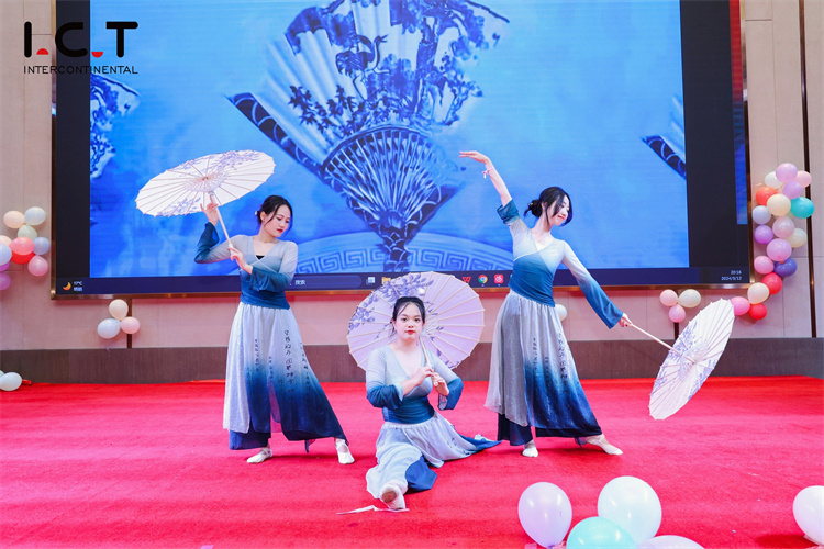 Korosta show-tanssia