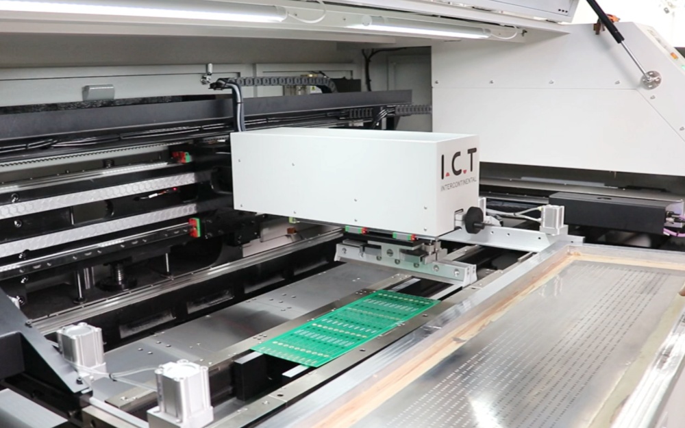 Tulostusvakaus M&auml;&auml;ritt&auml;&auml; prosessin vakauden