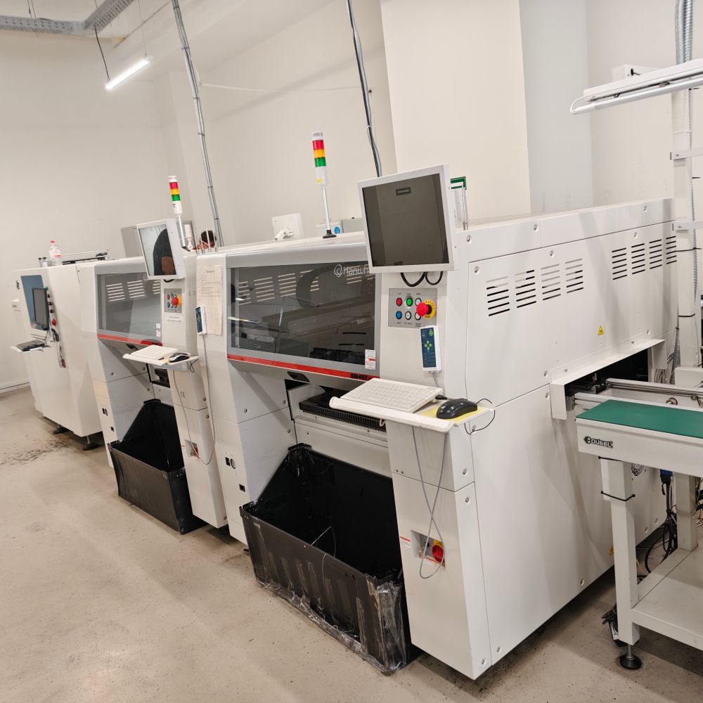 SM485P | Samsung käytti automaattista PCB SMT -poiminta- ja sijoituskonetta arkeille