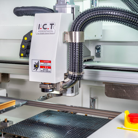 ICT-5700 | CNC-reitittimen PCB-levyn minireitityskone