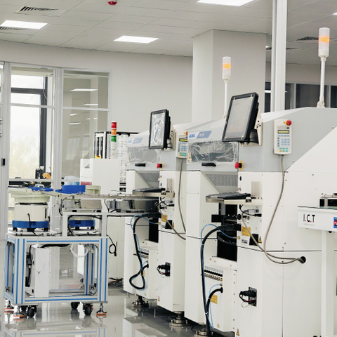 JUKI JM-20 | Automaattinen komponentti-DIP-asennuslaite, pariton muotoinen lisälaite PCB-kokoonpanoille