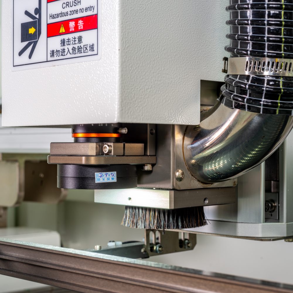 ICT | Pöytätietokoneen PCB-reititinkone PCB-erottimen hinnan leikkaamiseen